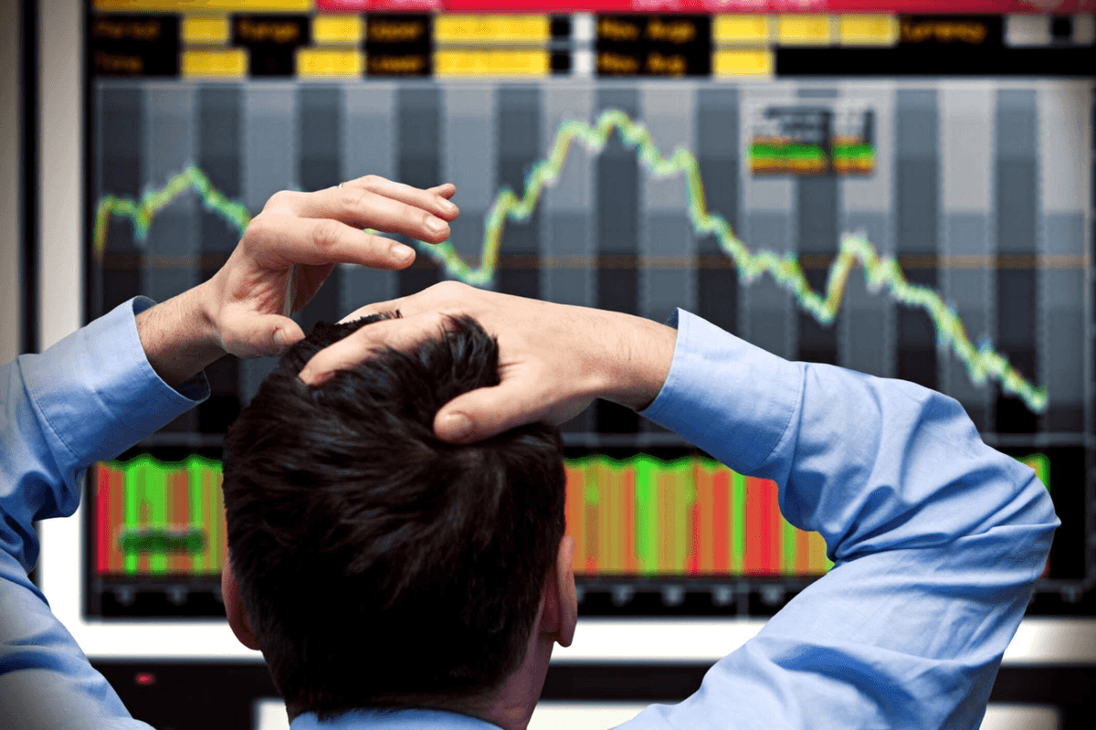 Image of Manage emotions with risk management